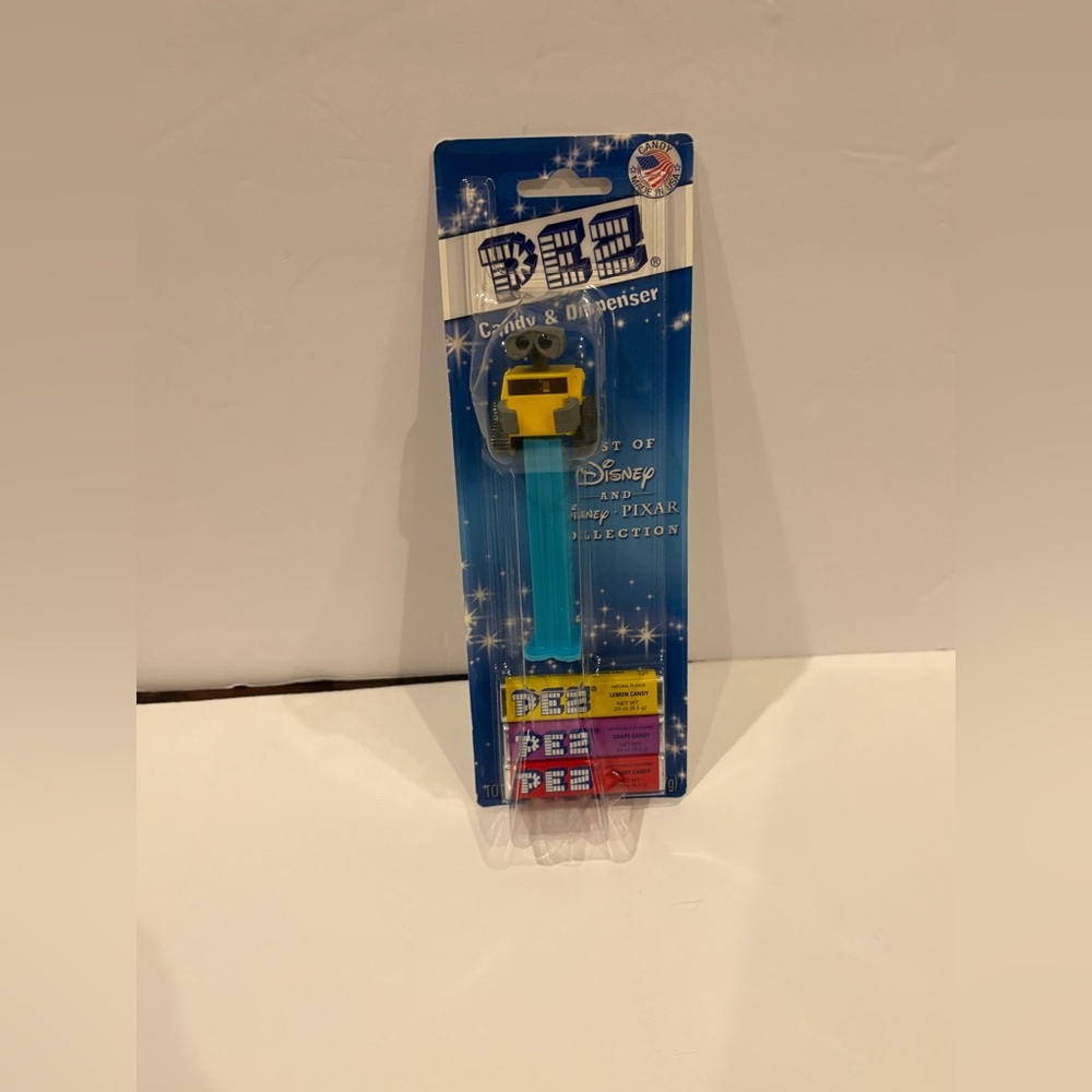 Brand New Disney Pixar Wallie Pez Dispenser